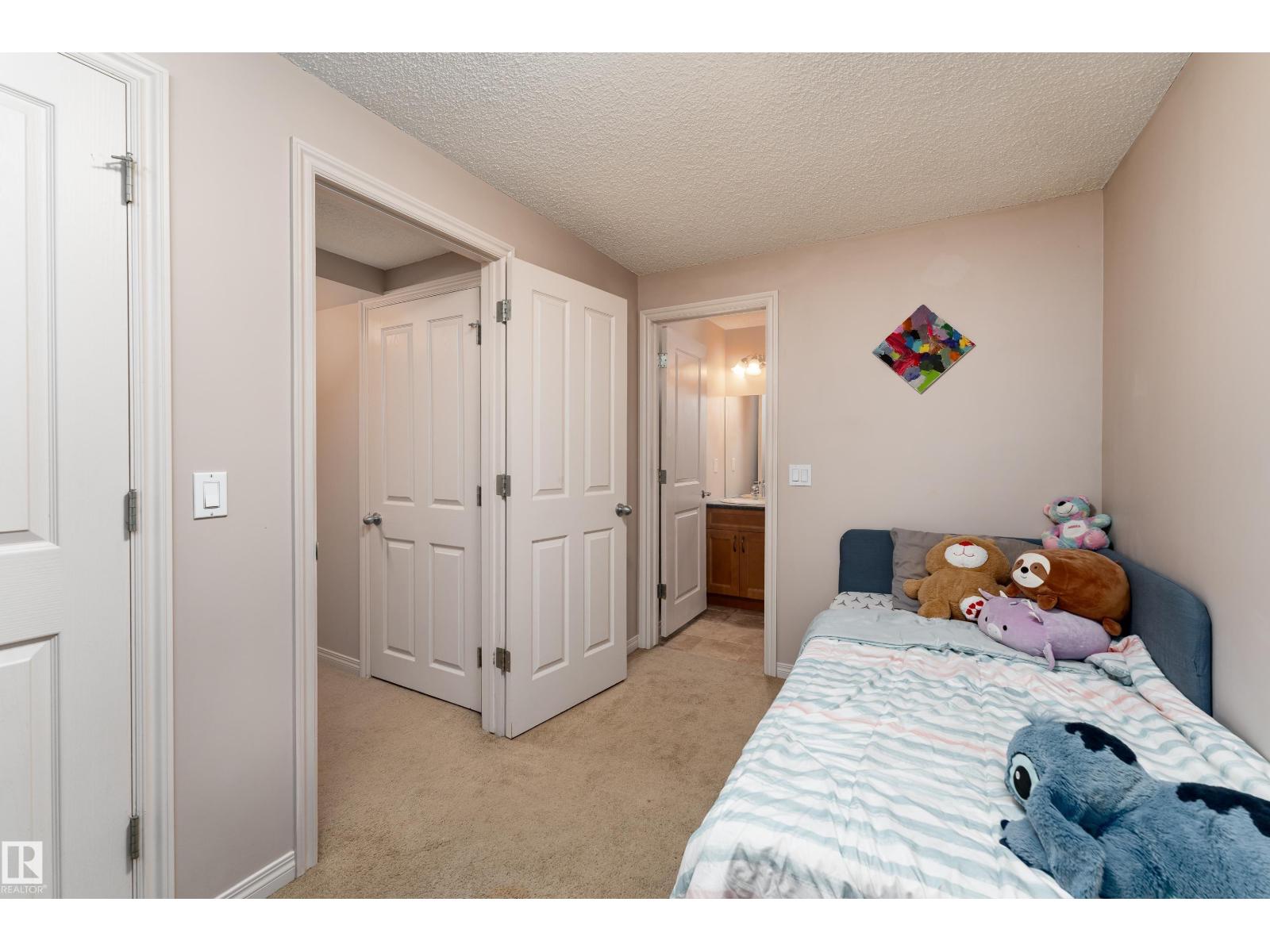 5992 SOUTH TERWILLEGAR BV NW - 28