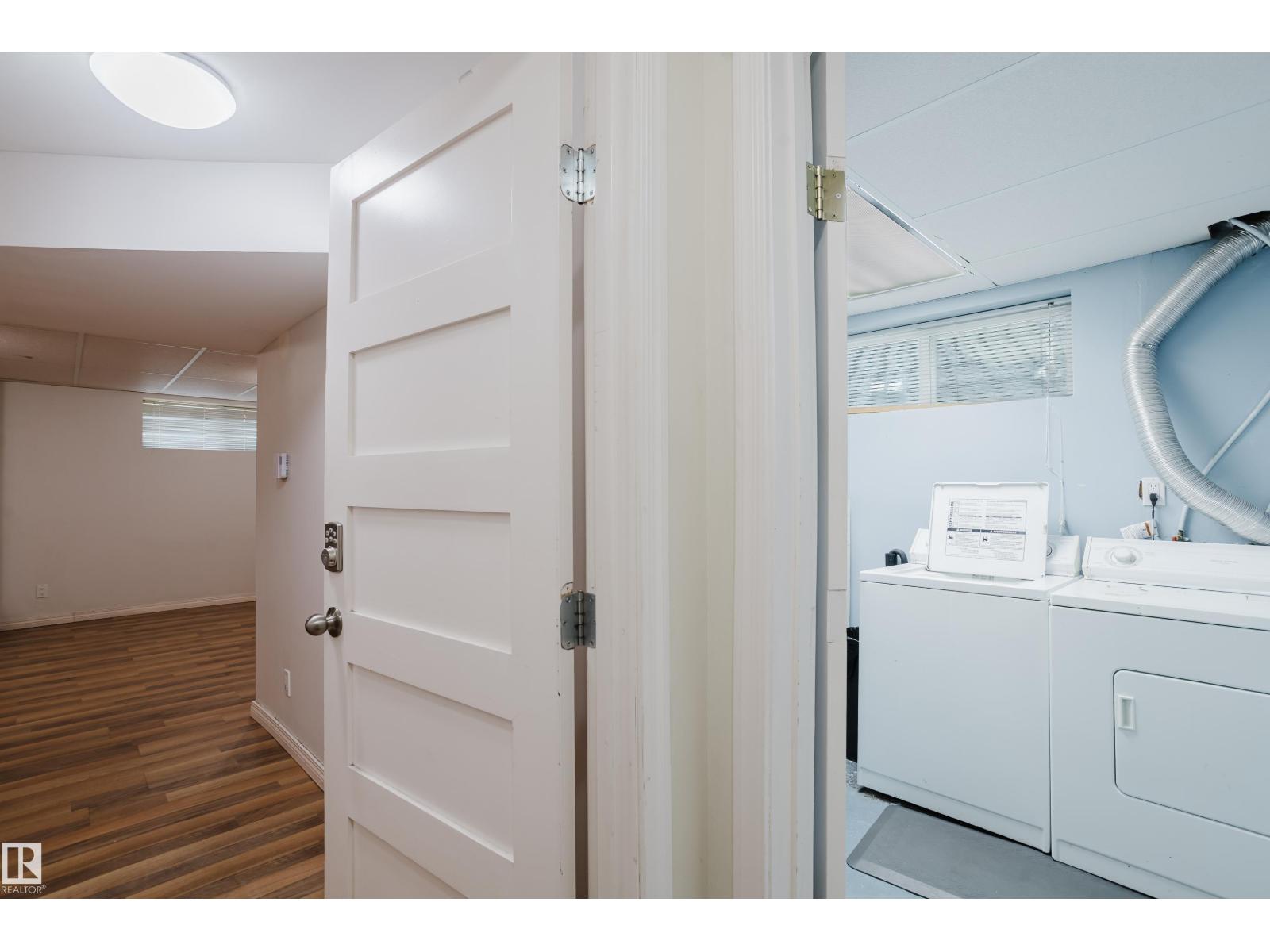 11934 87 ST NW - 29