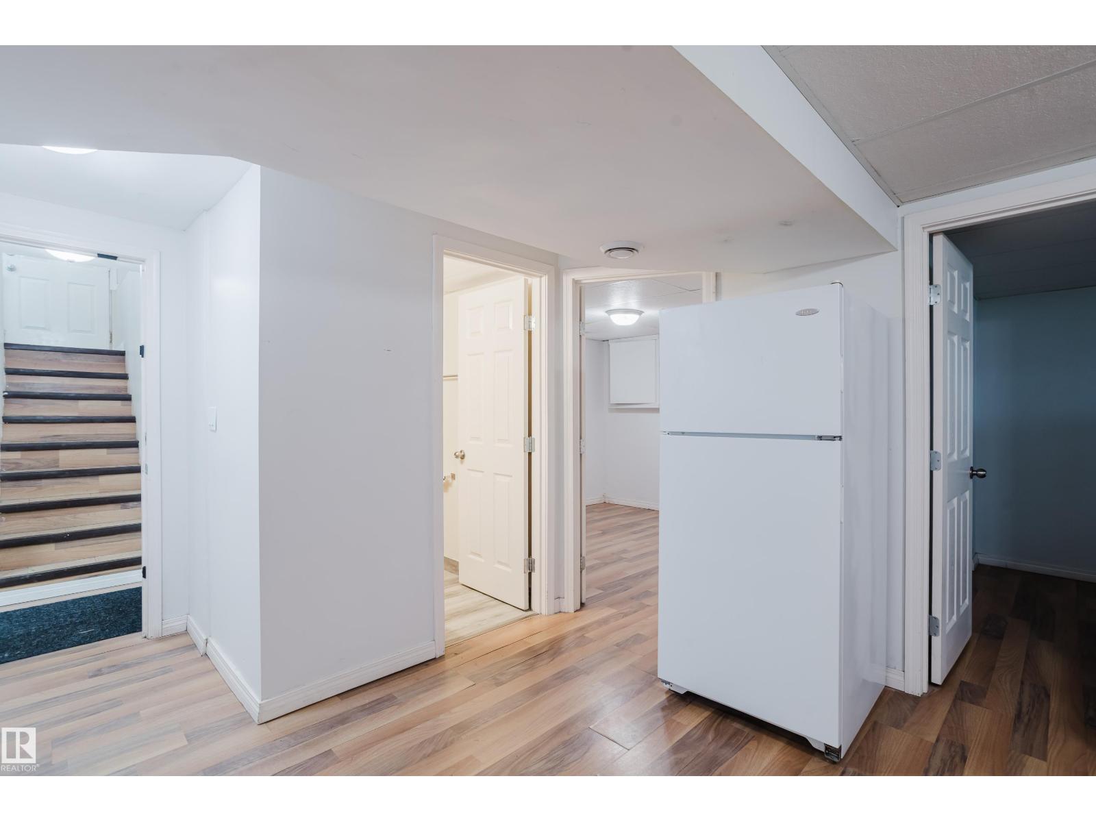 11934 87 ST NW - 40