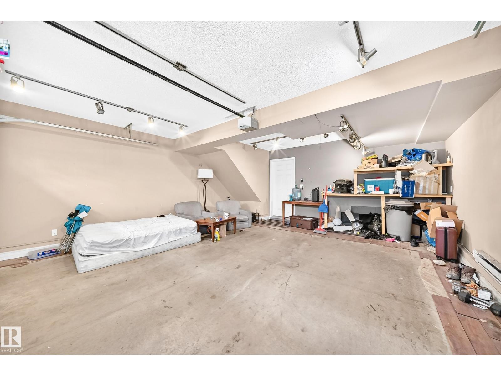 #146 655 TAMARACK RD NW - 30