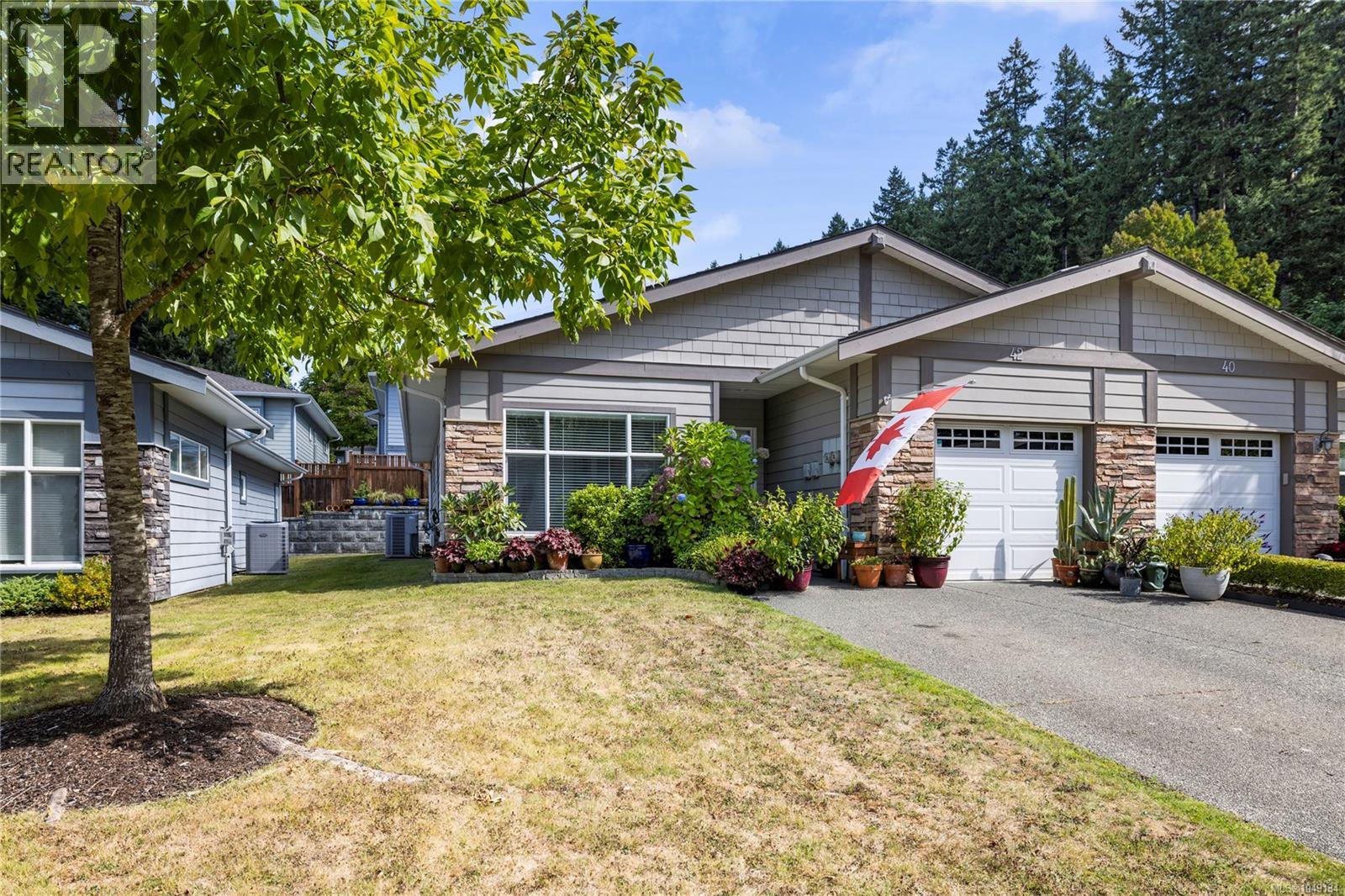 #42, 2001 Blue Jay Place, Courtenay