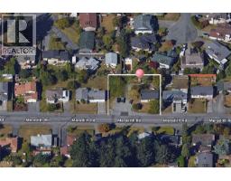 Primary Bedroom - 1746 & 1756 Meredith Rd, Nanaimo, BC V9S2M4 Photo 9