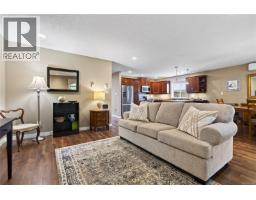 2567 Kendal Ave, Cumberland, BC V0R1S0 Photo 29