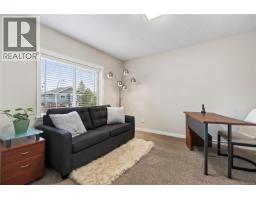 2567 Kendal Ave, Cumberland, BC V0R1S0 Photo 37