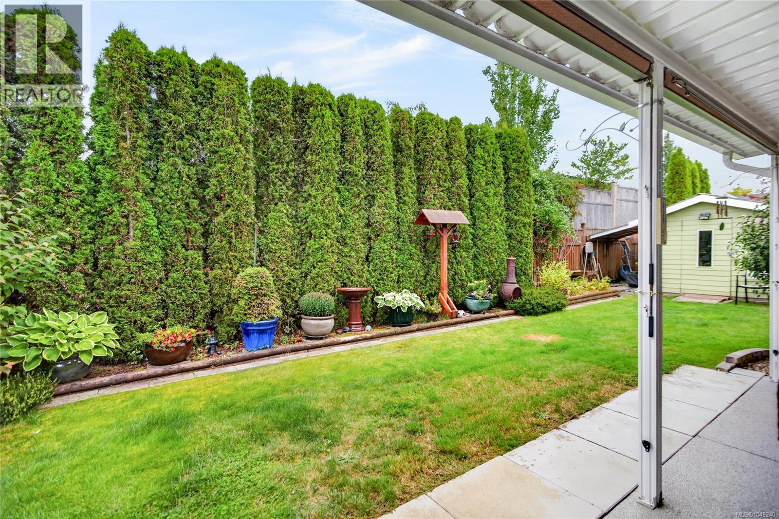 2567 Kendal Ave - 50