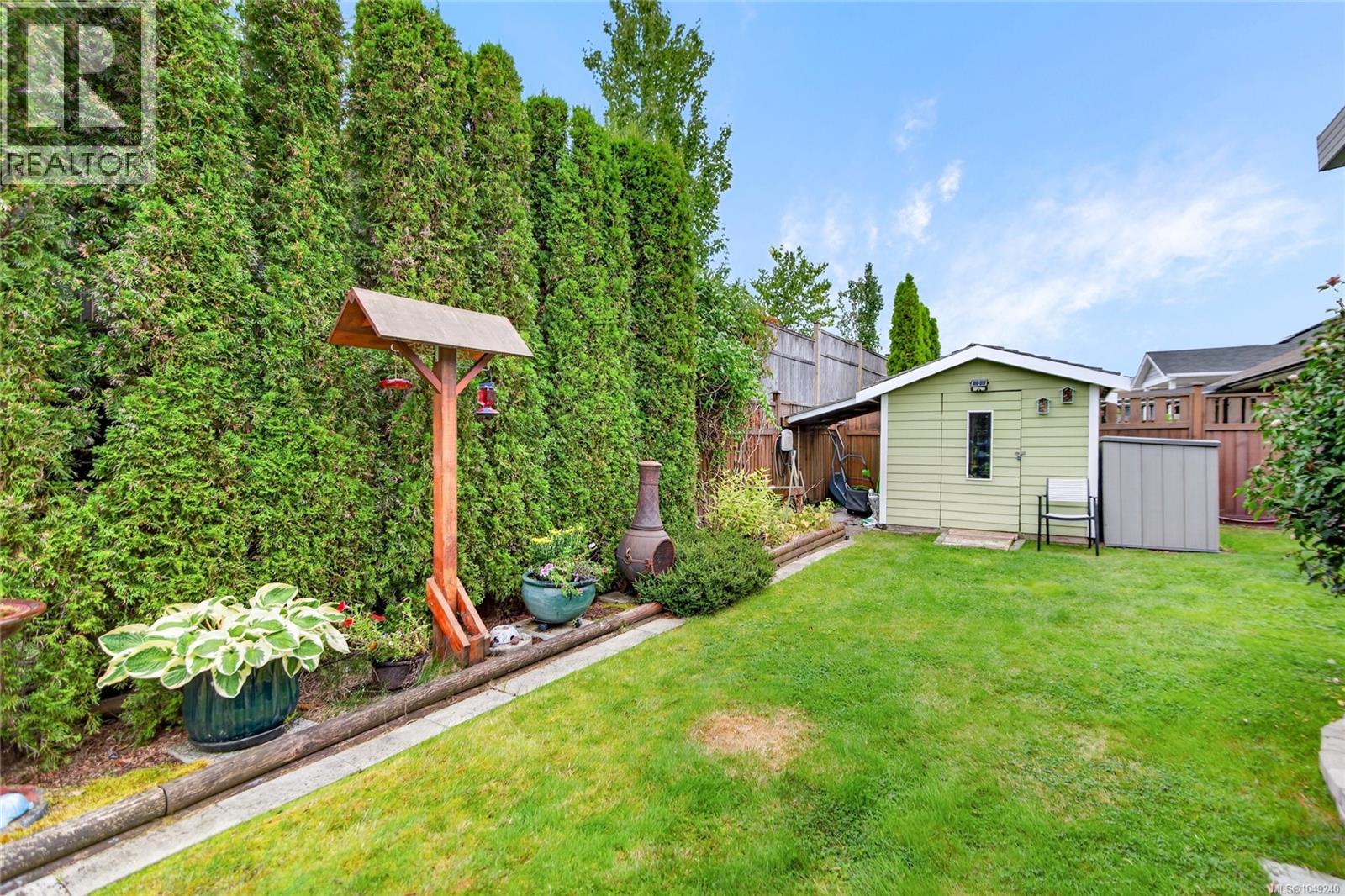 2567 Kendal Ave - 51