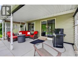 2567 Kendal Ave, Cumberland, BC V0R1S0 Photo 48