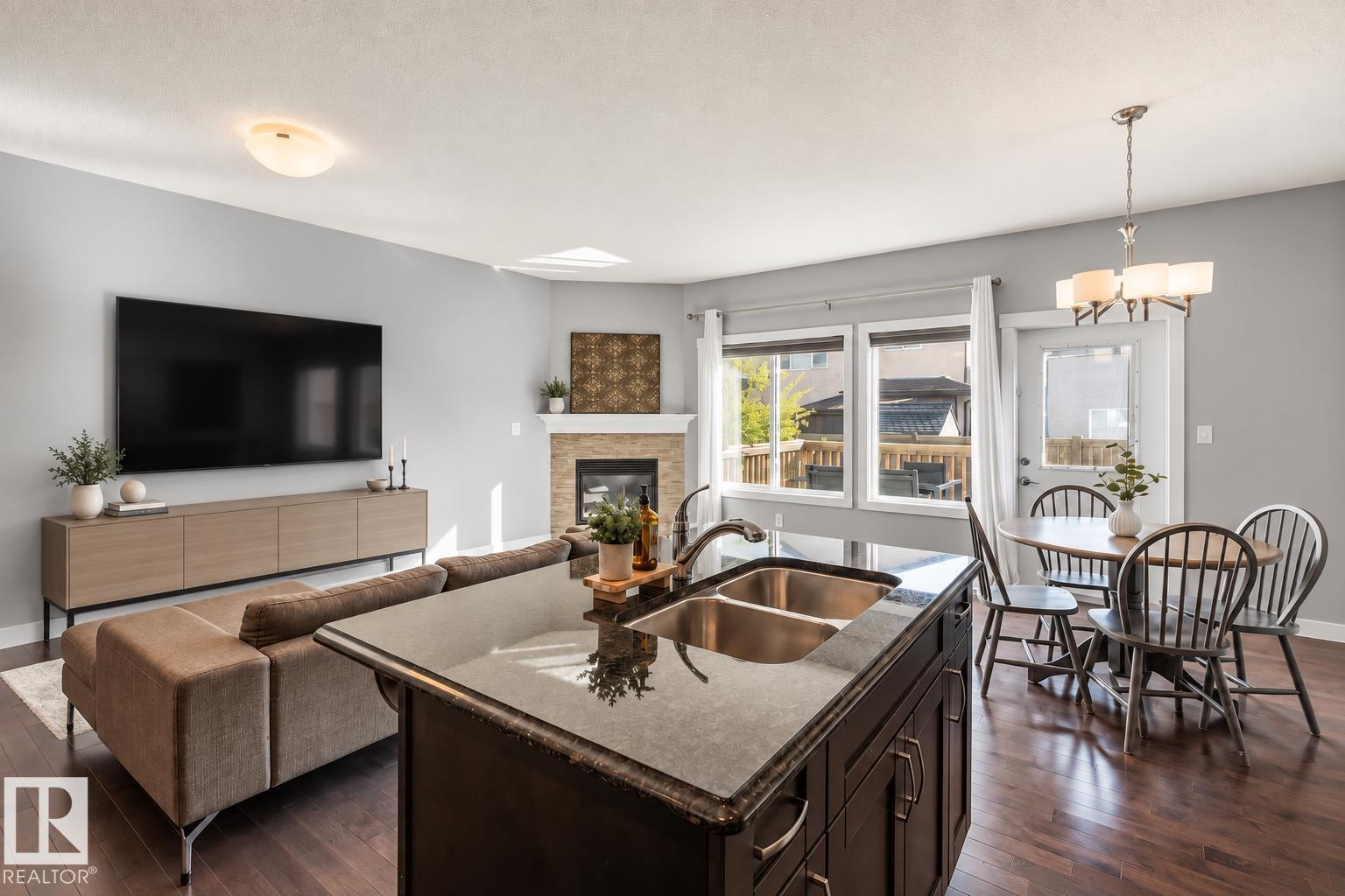 16823 55 ST NW - 15