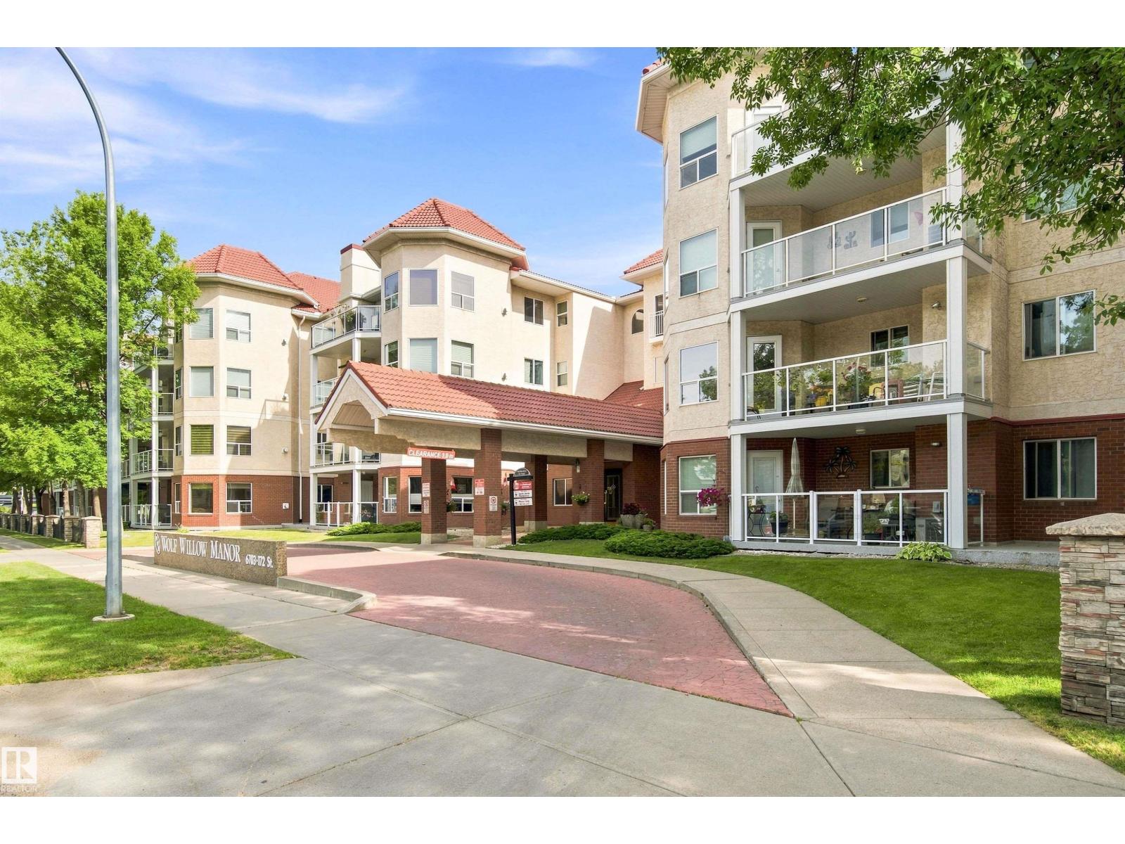 #432 6703 172 ST NW - 44