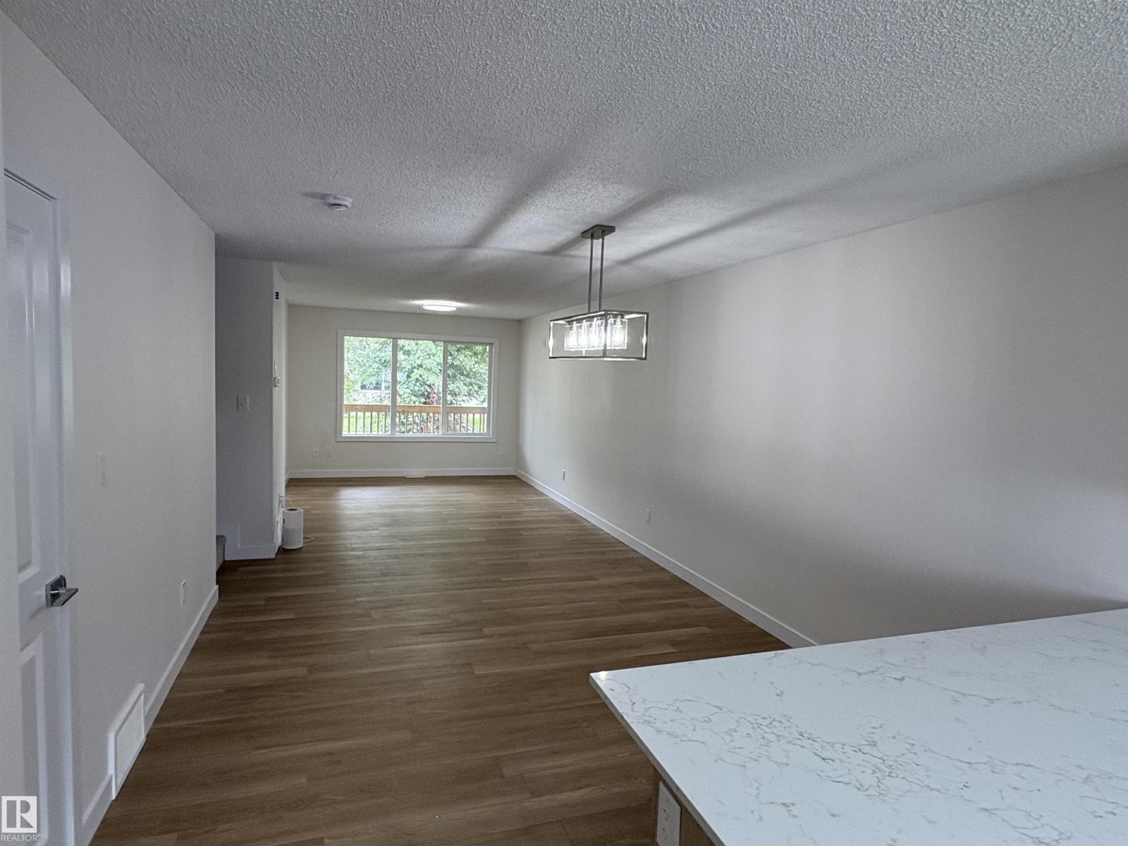 4843 115 AV NW - 4