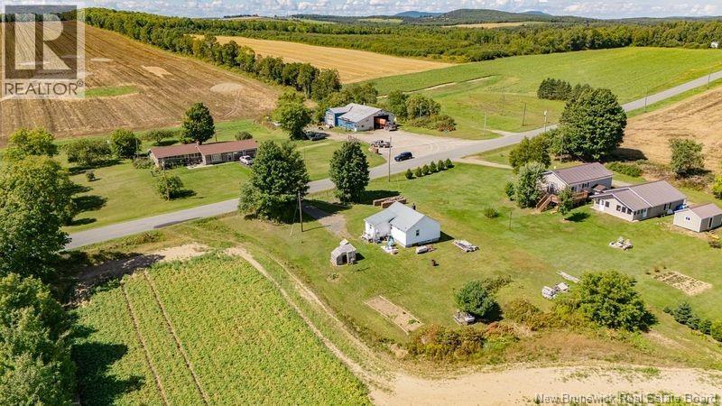 398 Greenfield Road - 16