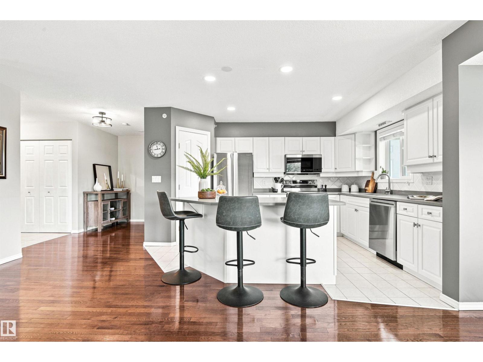 #432 6703 172 ST NW - 7