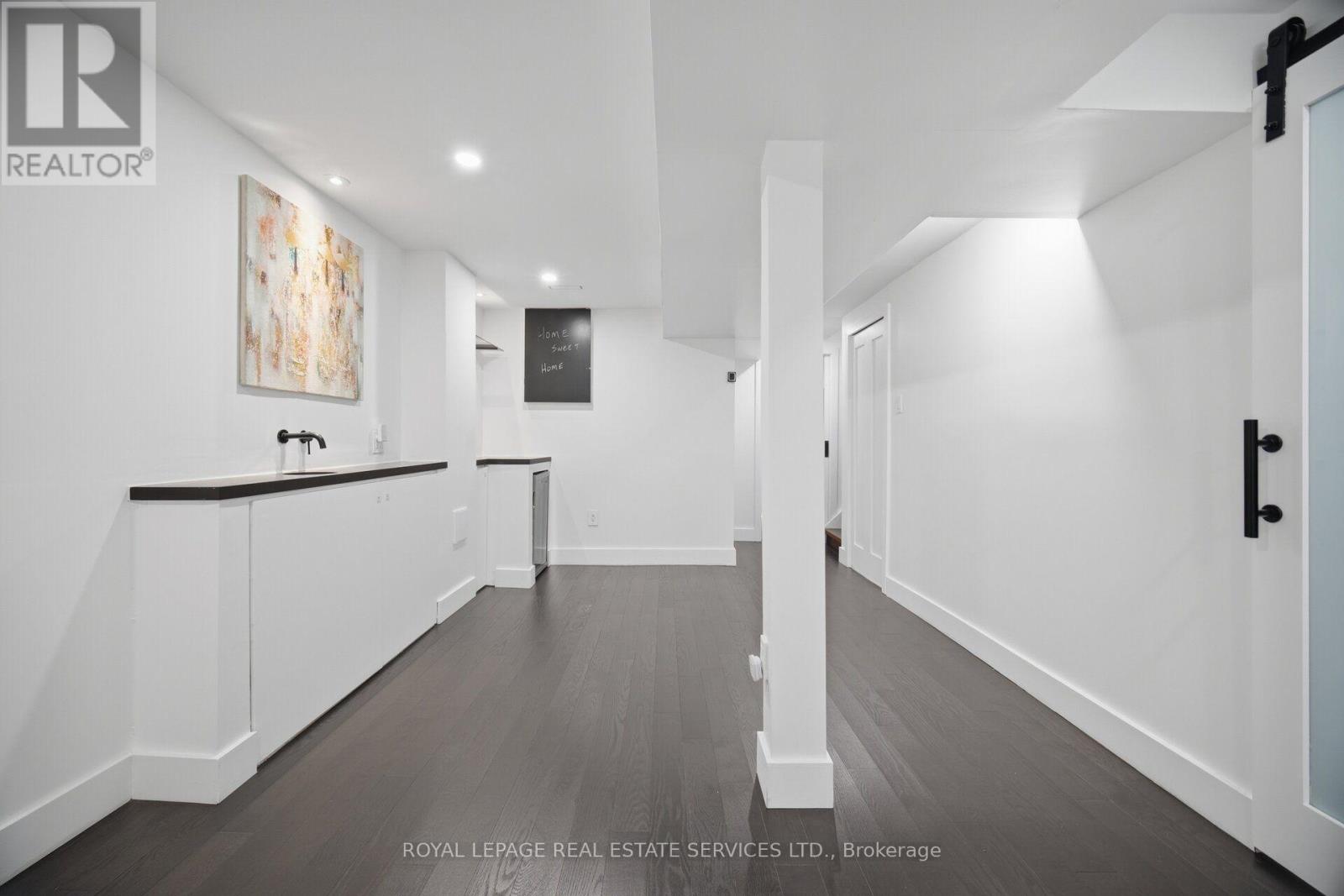 #68 536 SHERATON ROAD - 30