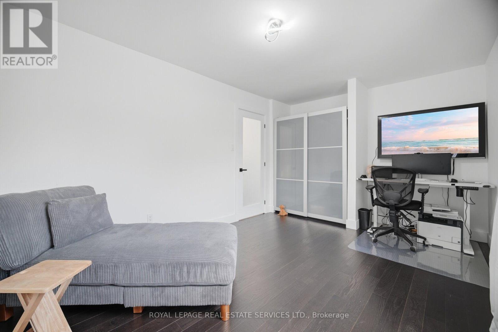 #68 536 SHERATON ROAD - Image 27