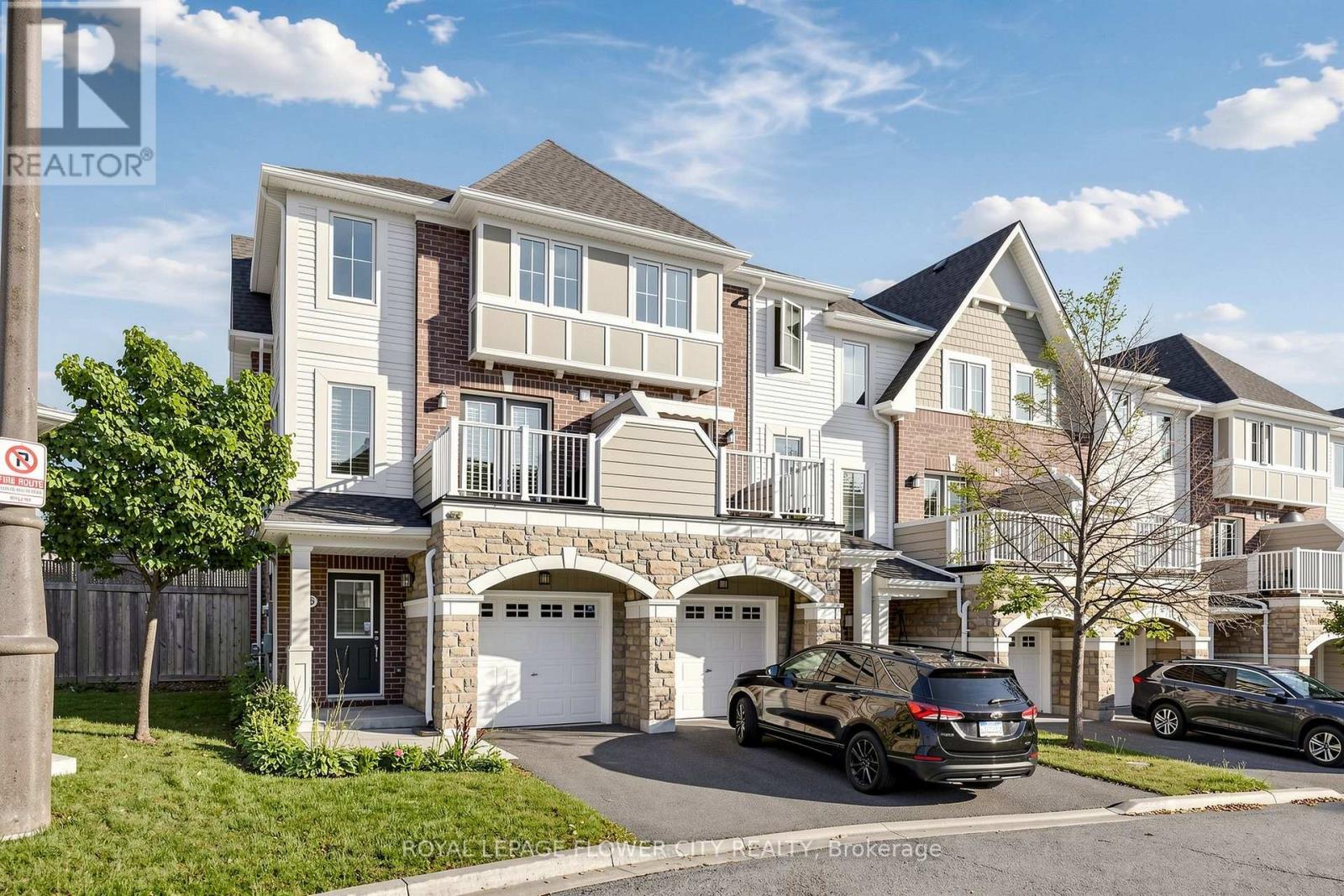 46 SOCCAVO CRESCENT - 2