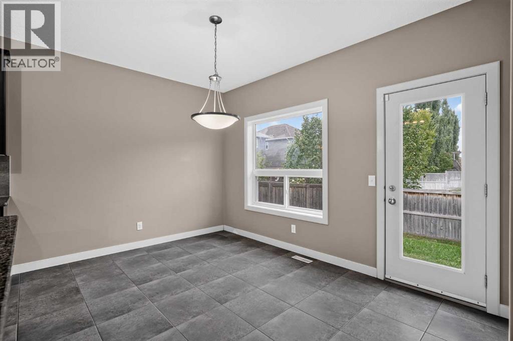 129 Everhollow Rise SW - 14