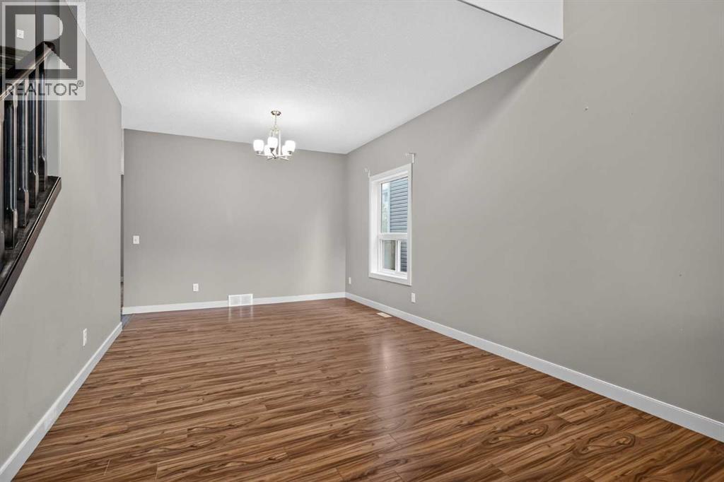 129 Everhollow Rise SW - 8