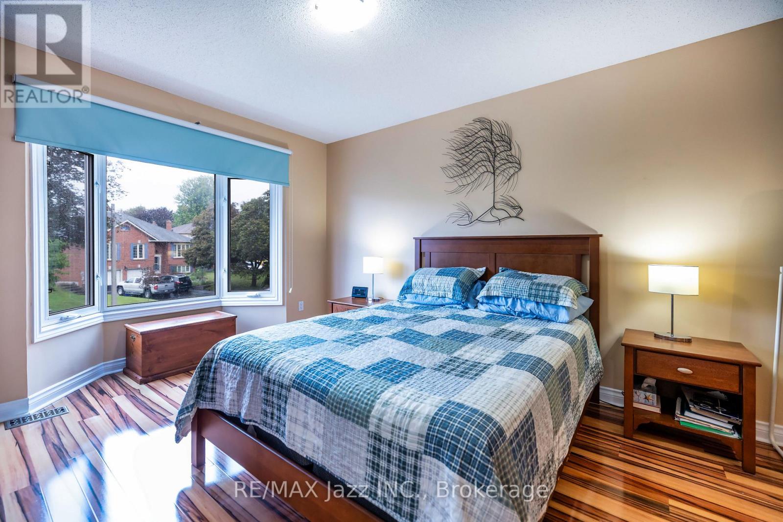 29 VALLEYCREST DRIVE - Image 12