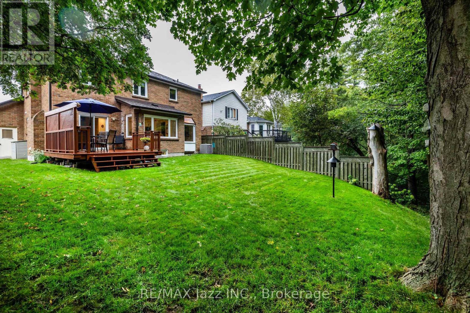 29 VALLEYCREST DRIVE - Image 20