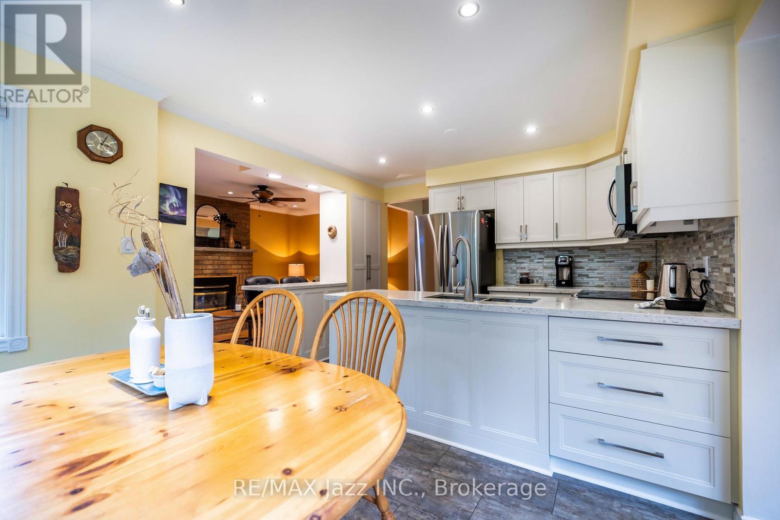 29 VALLEYCREST DRIVE, Clarington (Courtice) — photo 4