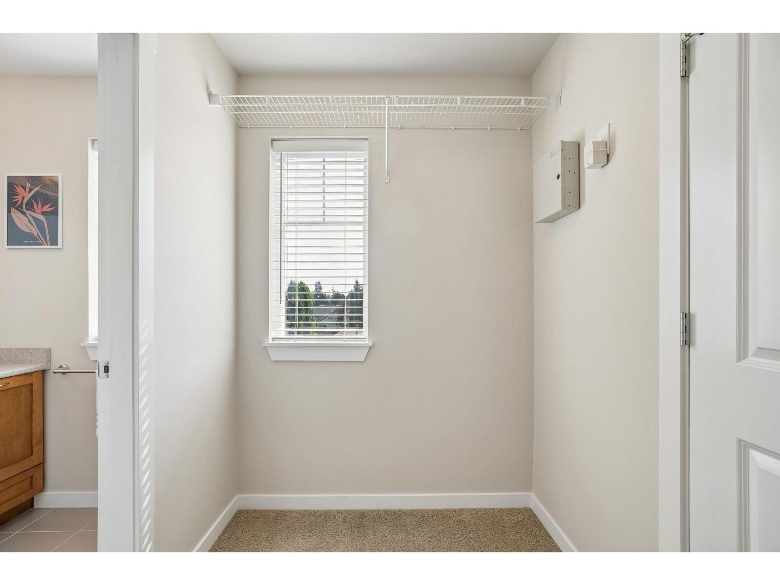 1 8277 161 STREET, Surrey