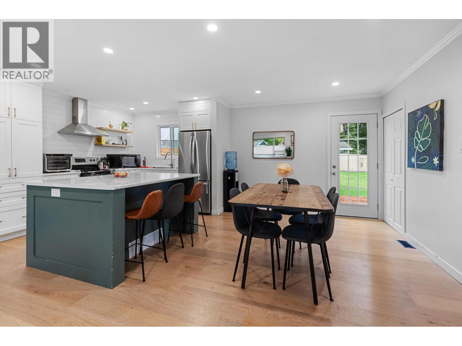 7511 JEAN DE BREBEUF CRESCENT - 8