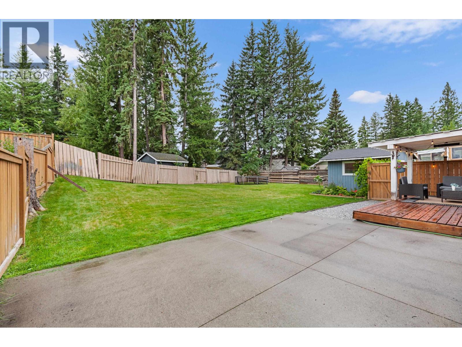 Photo 28 of 34 — 7511 JEAN DE BREBEUF CRESCENT · Prince George, BC