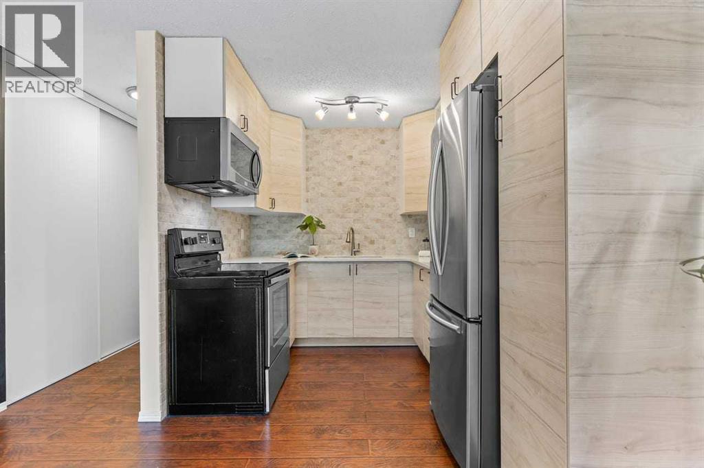 303D, 5601 Dalton Drive NW, Calgary — photo 5