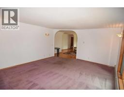 250 2 Avenue W, Rockyford, AB T0J2R0 Photo 22