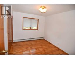 250 2 Avenue W, Rockyford, AB T0J2R0 Photo 33