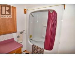 250 2 Avenue W, Rockyford, AB T0J2R0 Photo 28