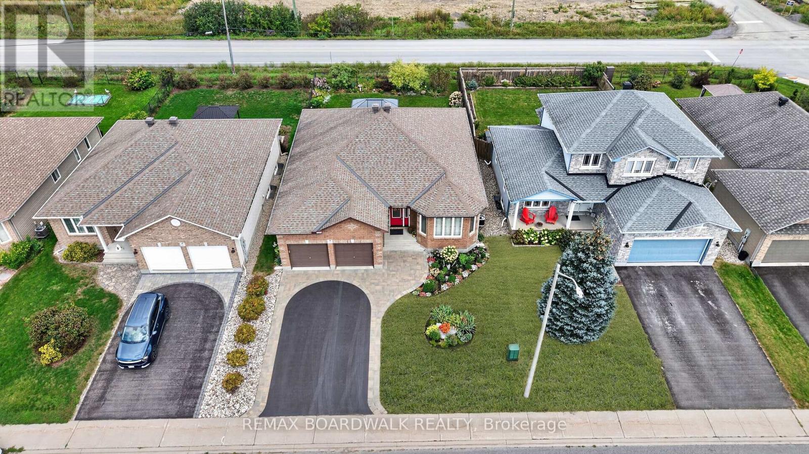 2' Wider & 1' Deeper Bungalow on Premium Lot