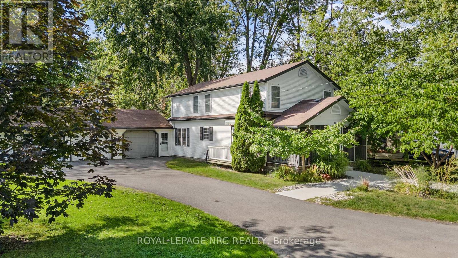 351 EASTWOOD AVENUE, Fort Erie (Crystal Beach)