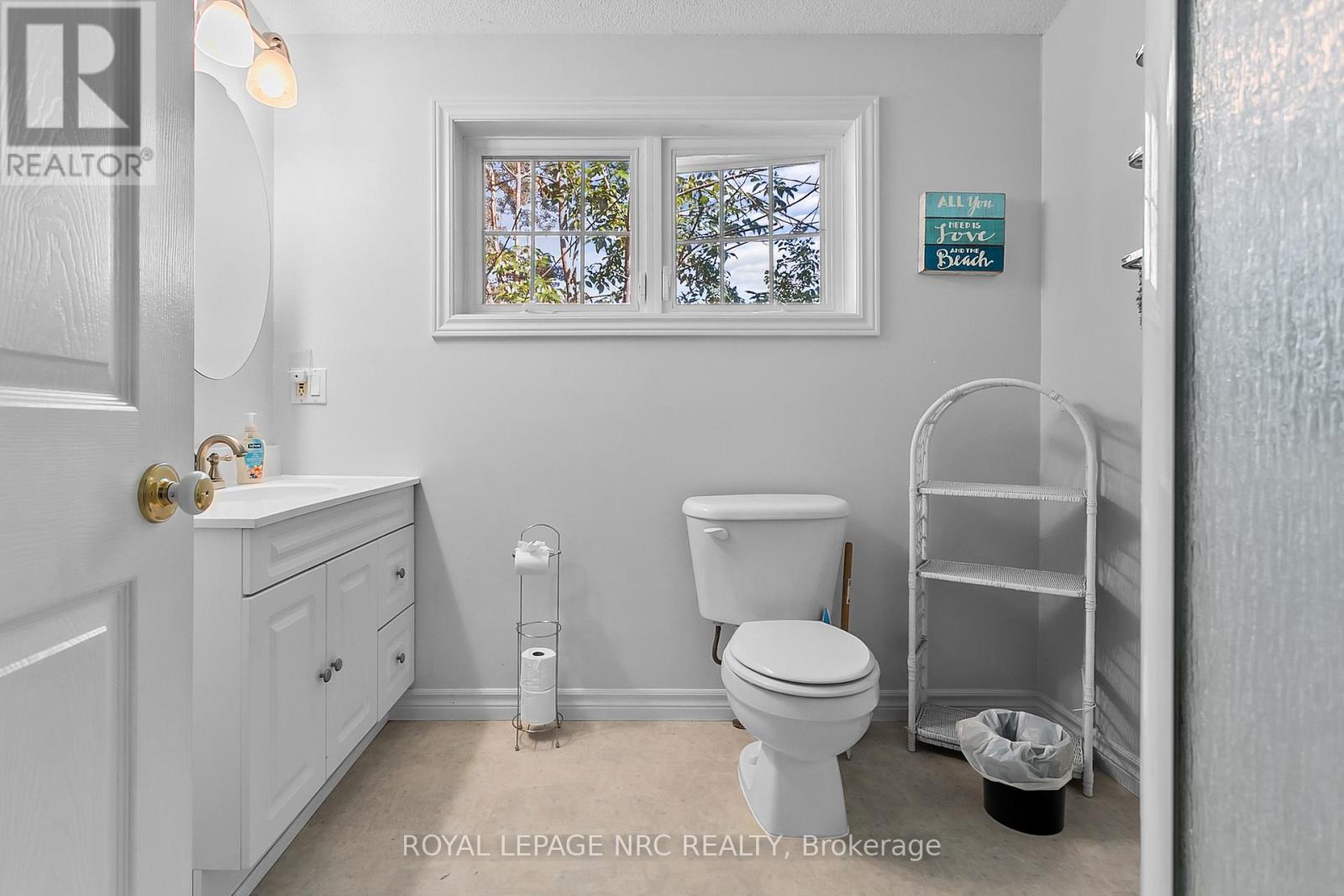 351 Eastwood Avenue — photo 17