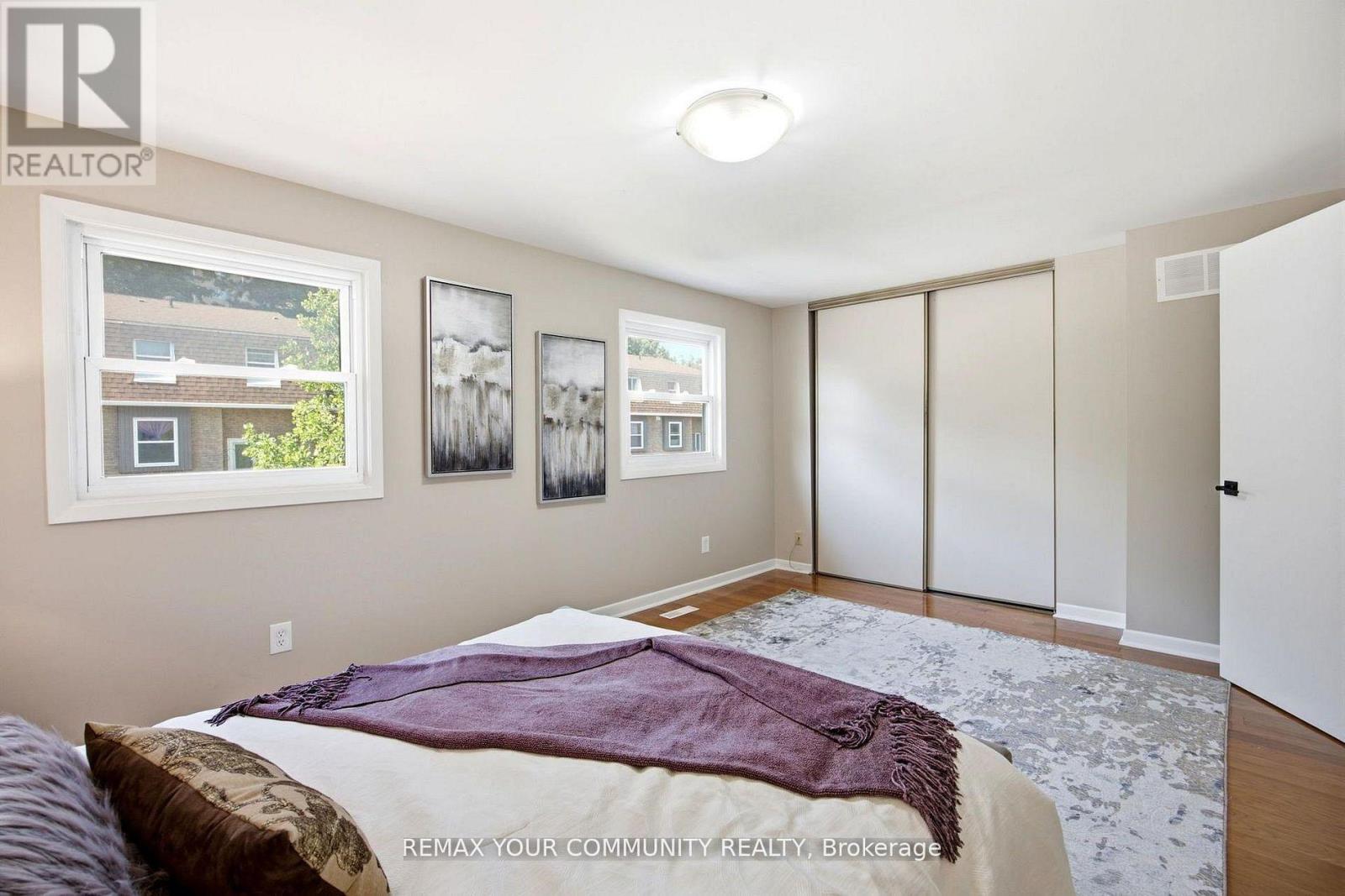#32 80 DUNDALK DRIVE - Image 23