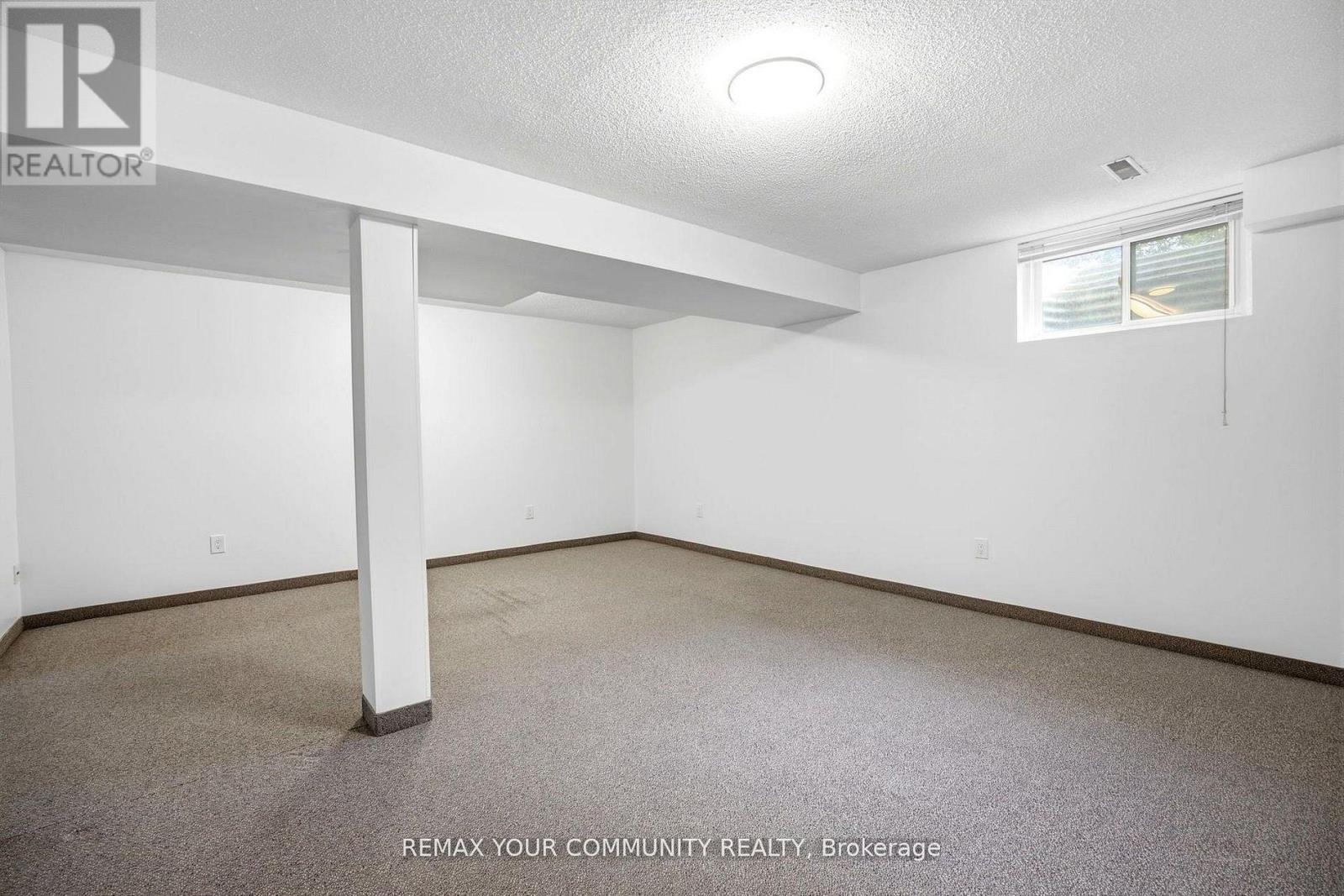 #32 80 DUNDALK DRIVE - Image 30