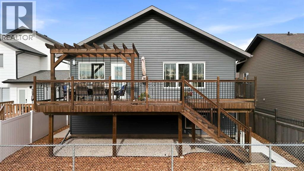 Listing photo – 56 Windermere Close, Red Deer