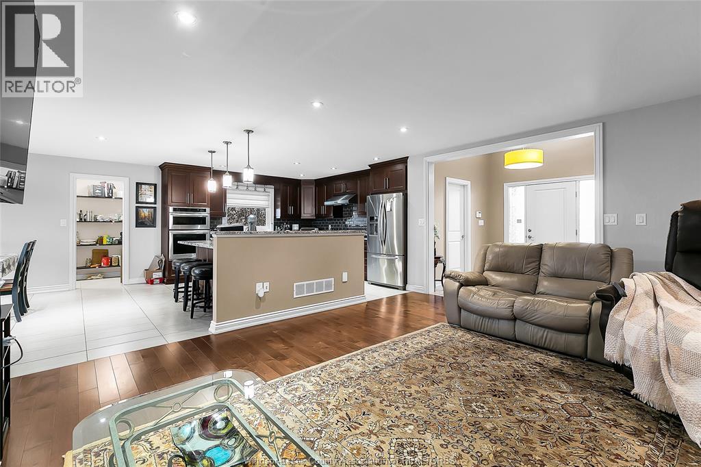 4601 8TH CONCESSION Unit# UPPER, Maidstone — photo 8