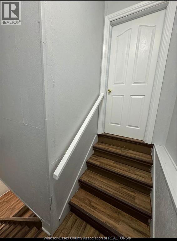432 Simcoe Street — photo 10