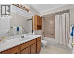 8 820 Kiwanis Way, Gibsons, BC V0N1V9 Photo 24