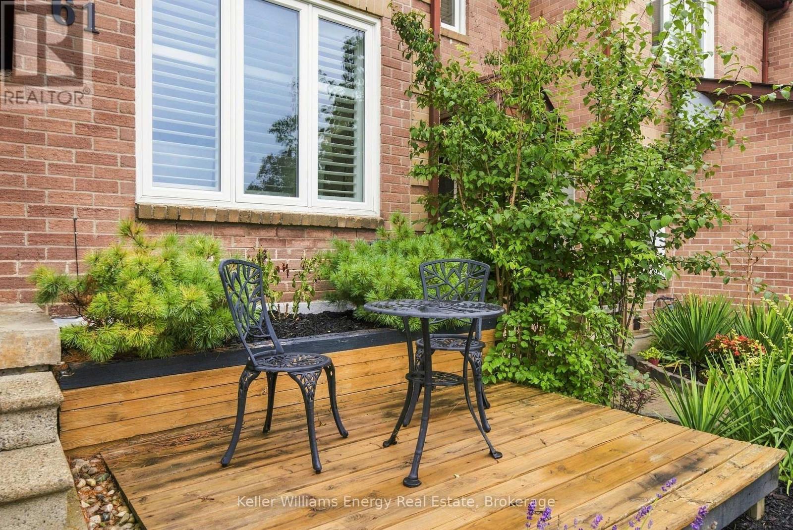 61 FERNBANK PLACE - Image 33