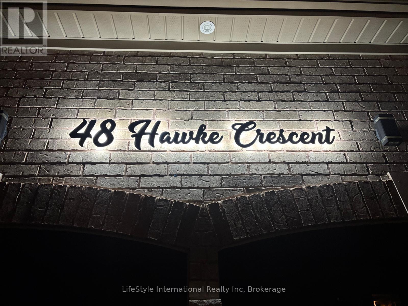 48 HAWKE CRESCENT - 5