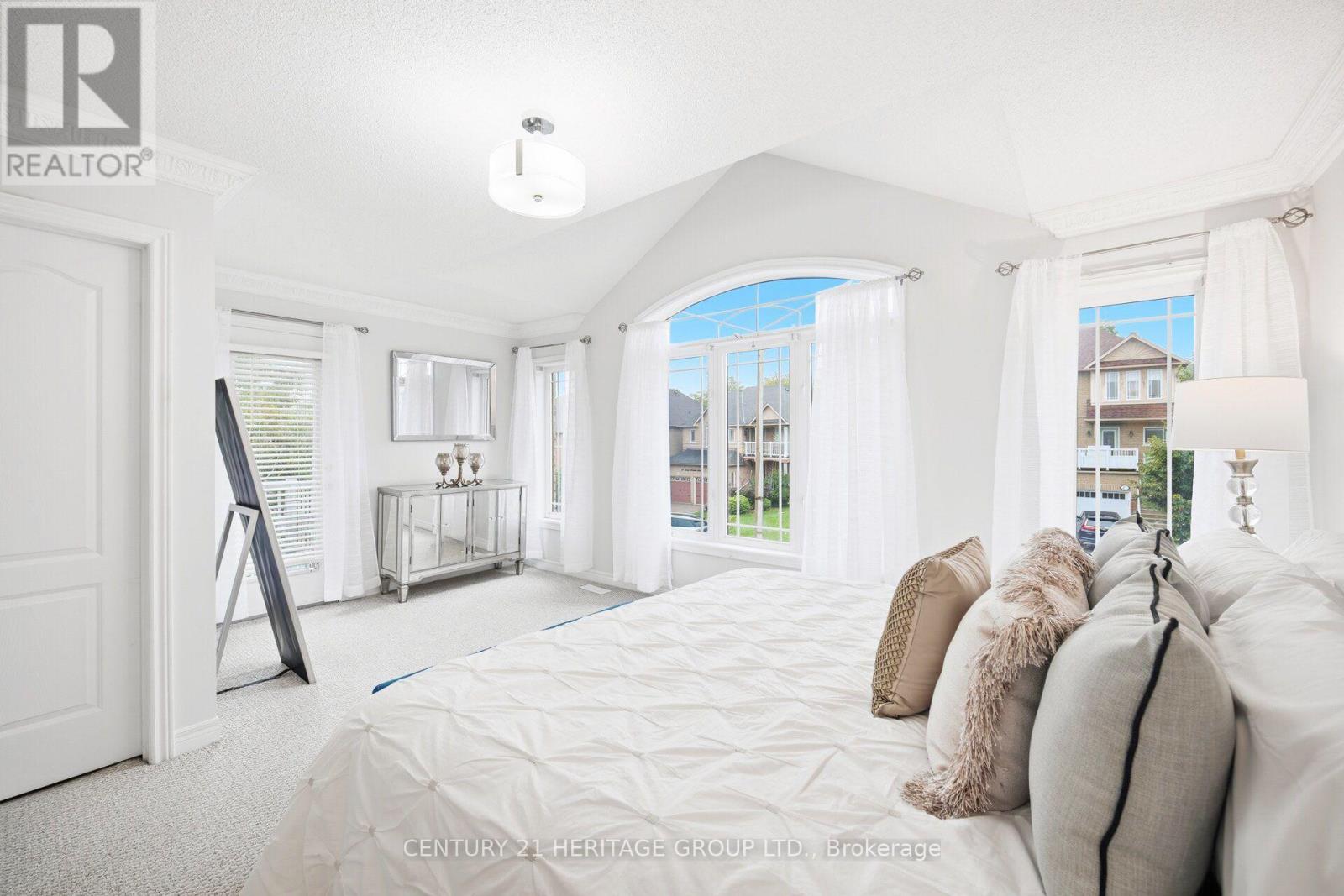 46 SNOWY MEADOW AVENUE - 21