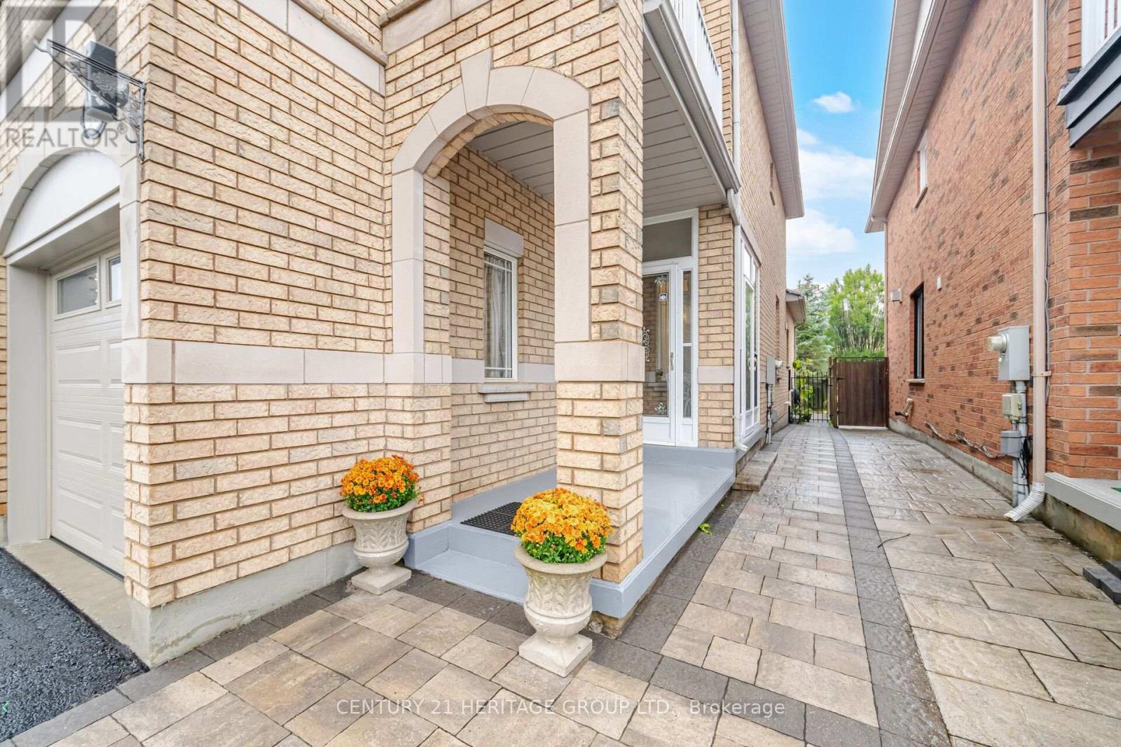 46 SNOWY MEADOW AVENUE - 38