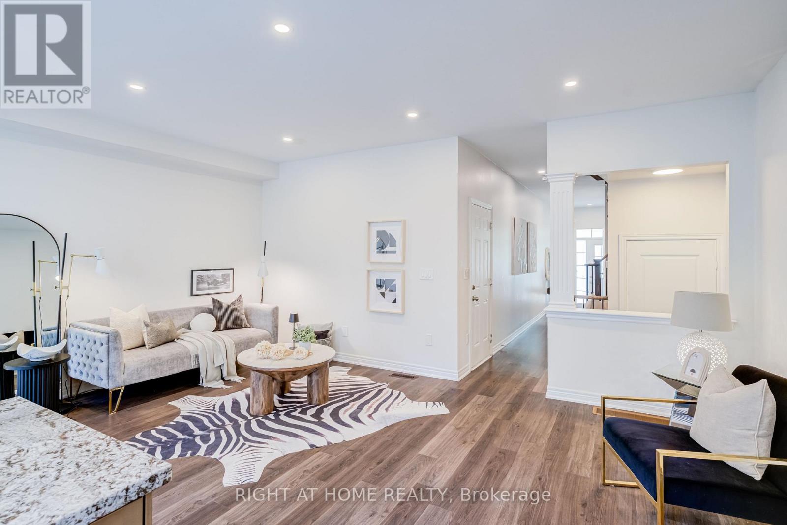 50 COLLIER CRESCENT - 9