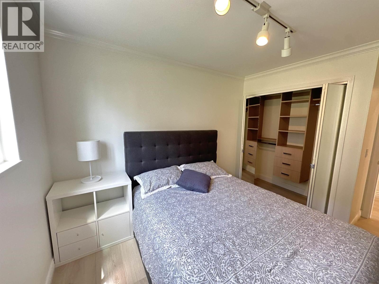 2175 LAWSON AVENUE, West Vancouver