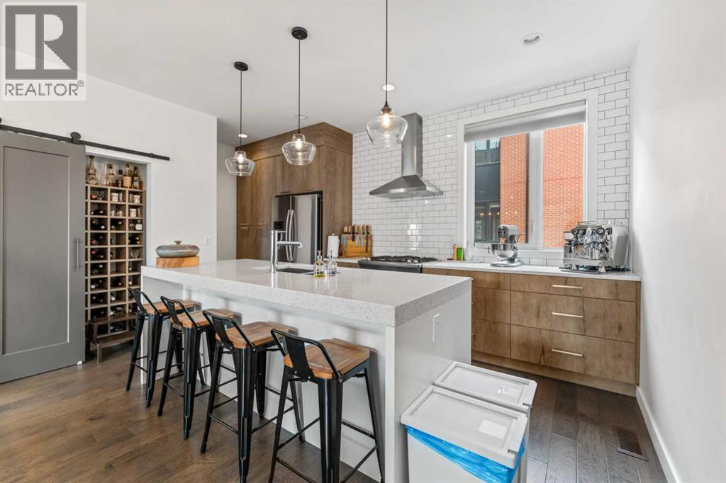 3040 Parkdale Boulevard NW - 12