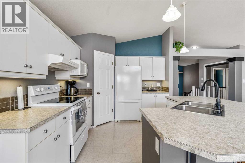 206 Fairmont Garden Road S - Image 10