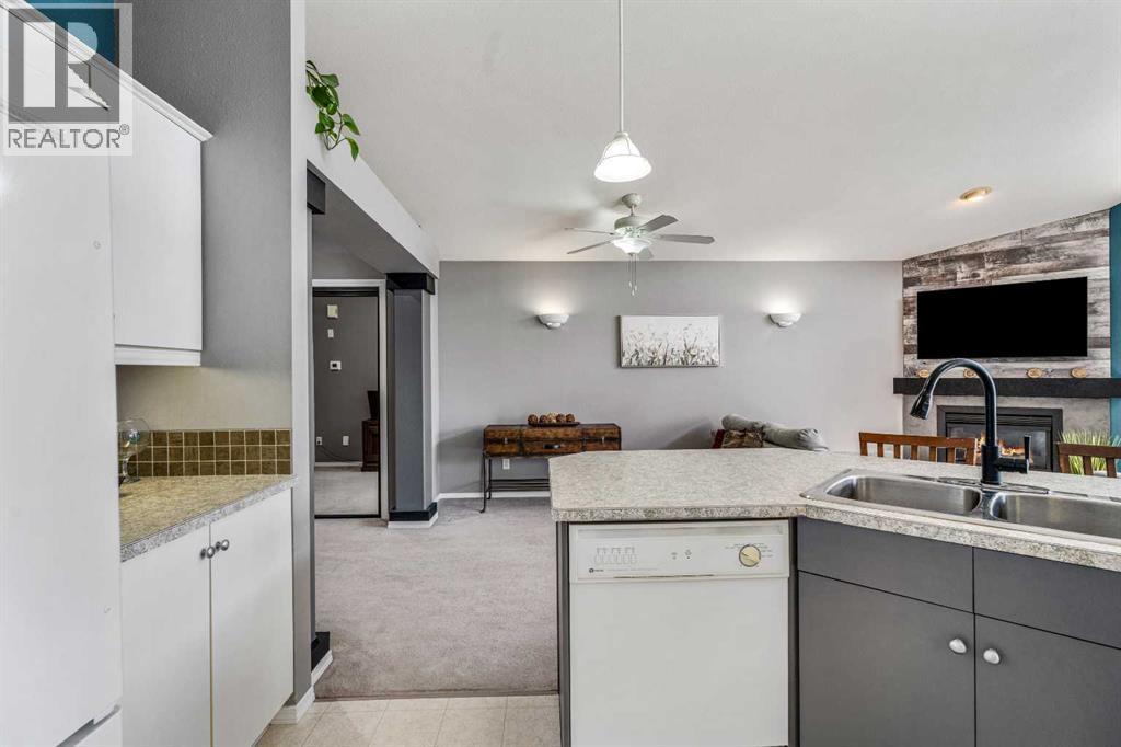 206 Fairmont Garden Road S - Image 12