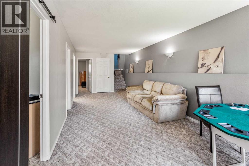 206 Fairmont Garden Road S - Image 26